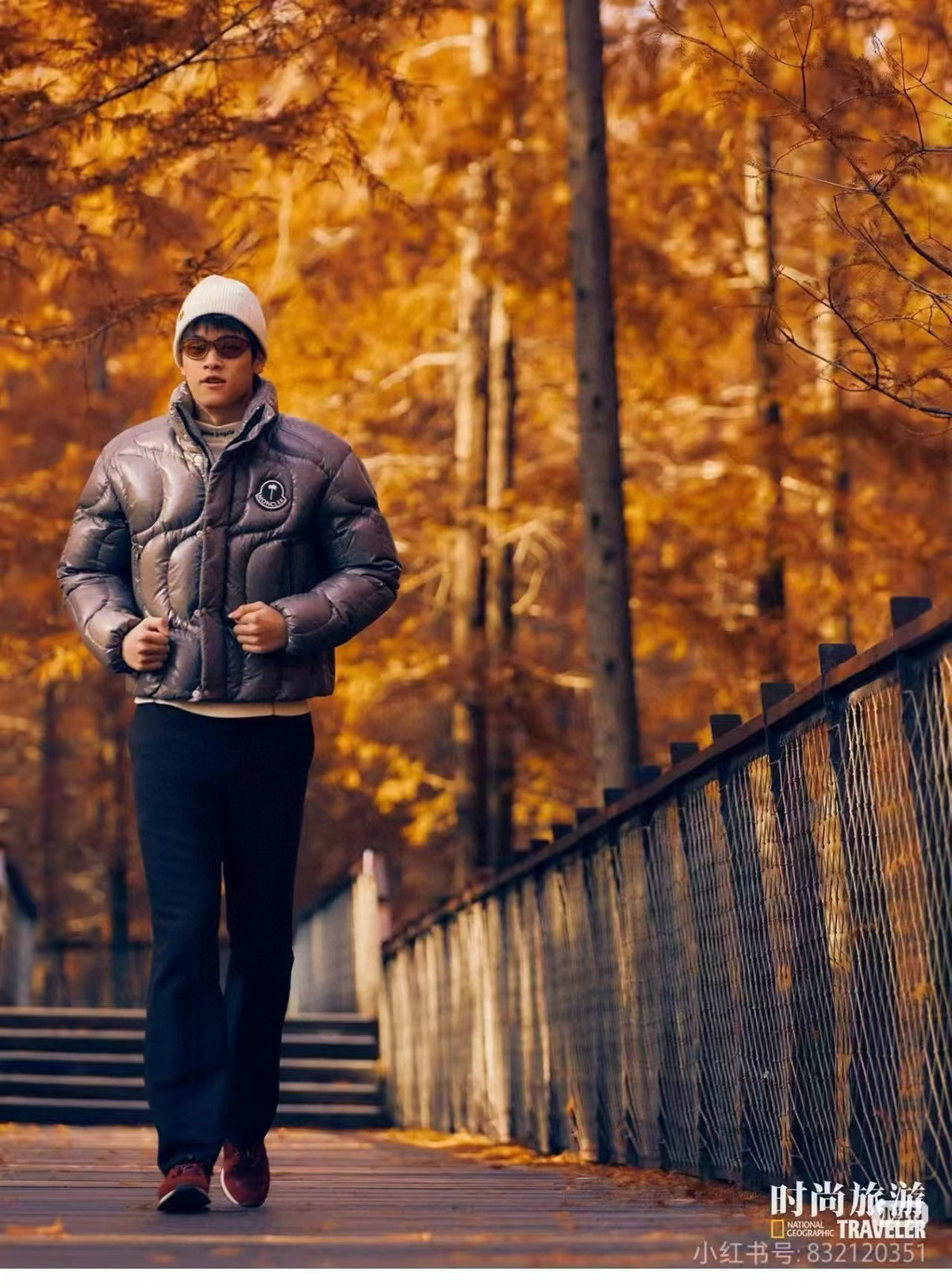Moncler Down Jacket - view 10