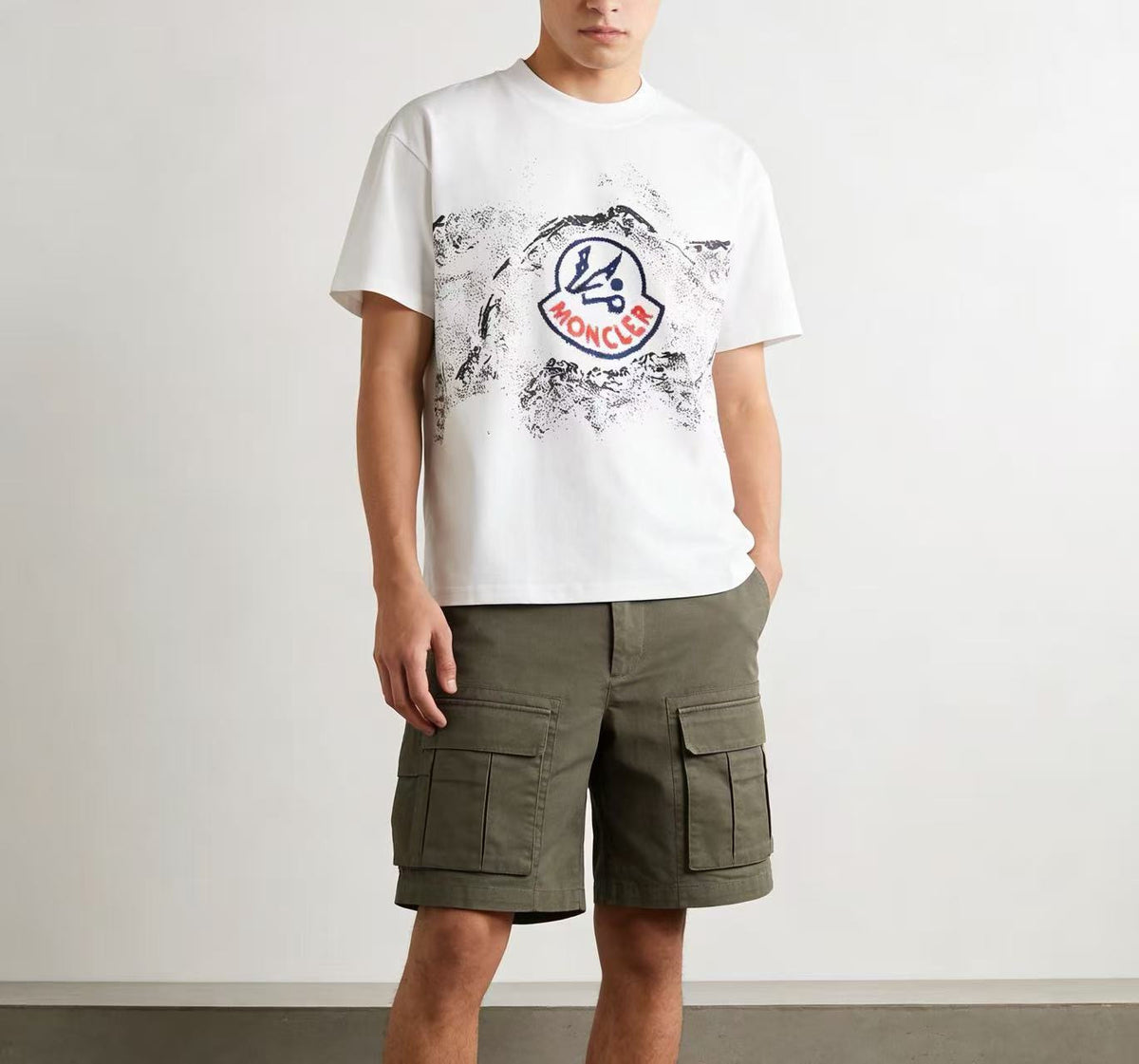 Moncler Graphic T-Shirt - view 10
