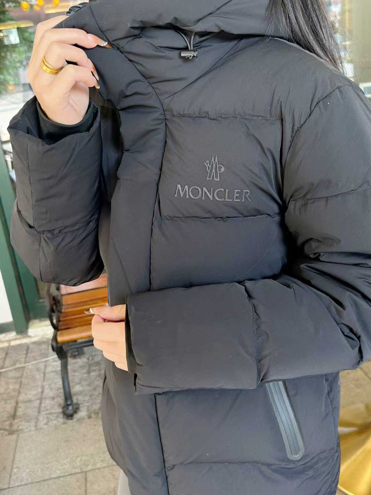 Moncler Hooded Logo Lightweight Down Jacket - view 10