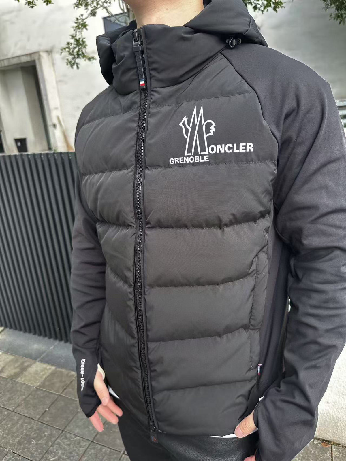 Moncler Hooded Zip-Up Graphic Down Jacket - view 10