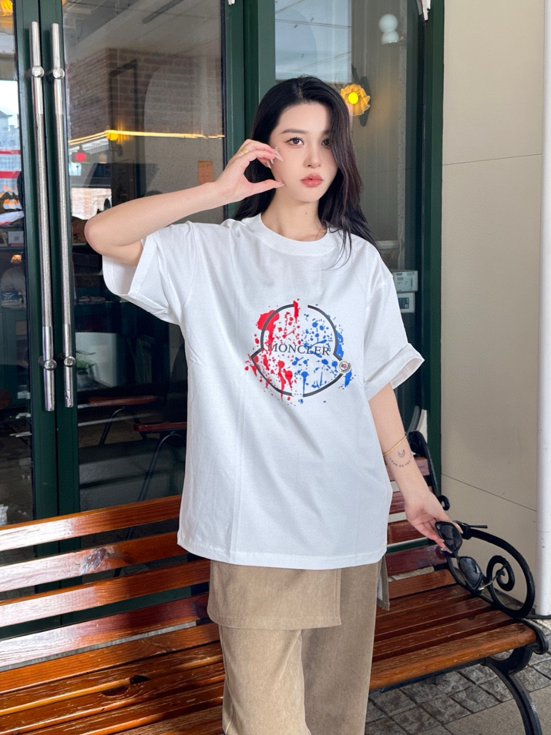 Moncler Graphic Logo T-Shirt - view 10