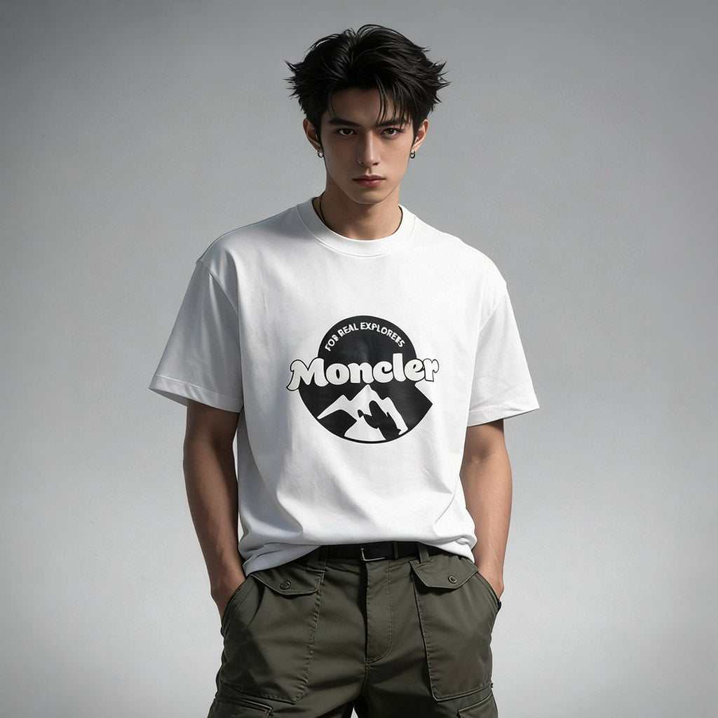 Moncler Graphic Logo T-Shirt - view 10