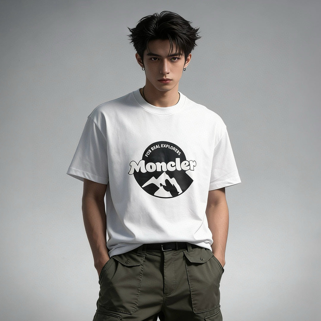 Moncler Graphic Logo T-Shirt - view 10