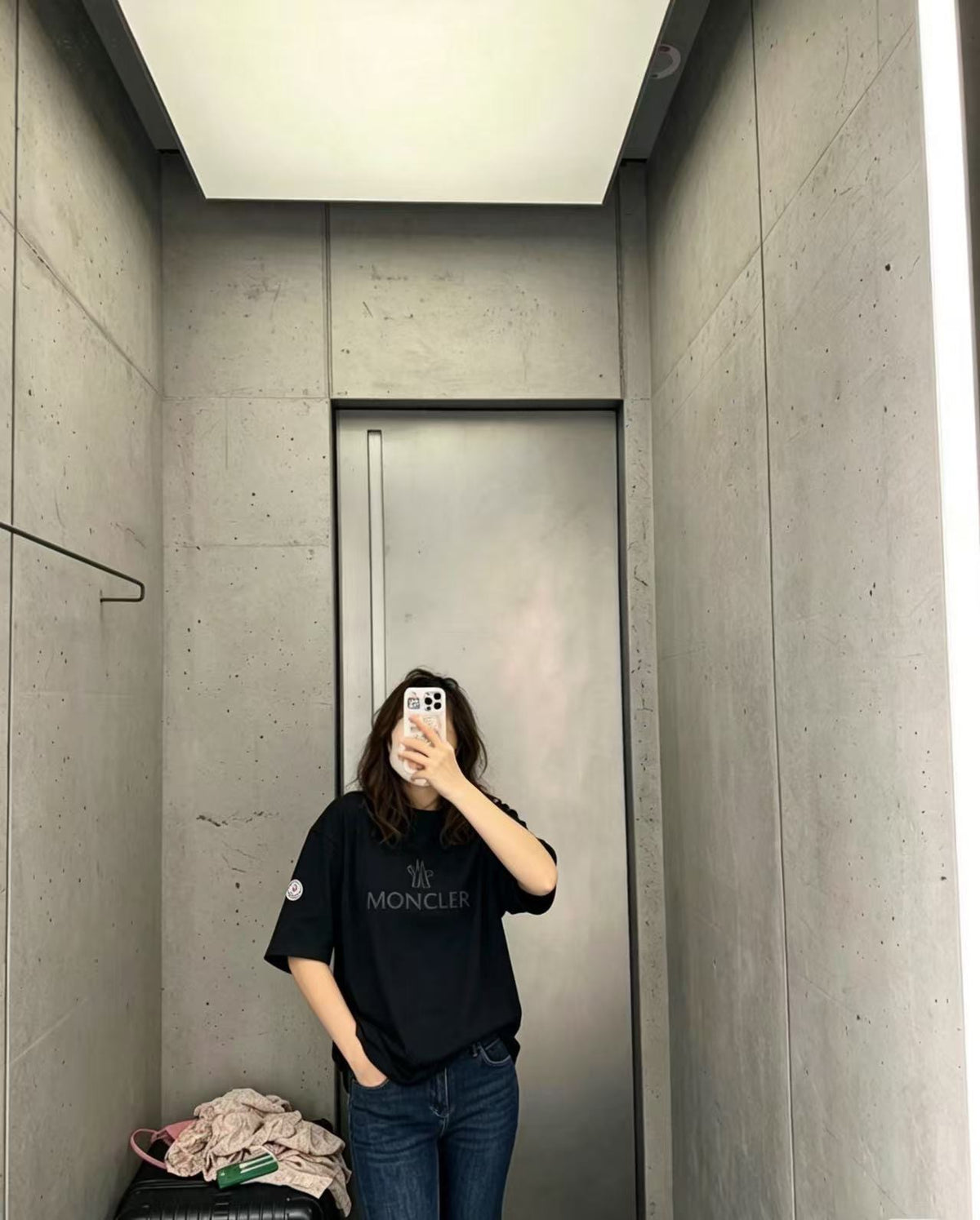 Moncler Graphic T-Shirt - view 10