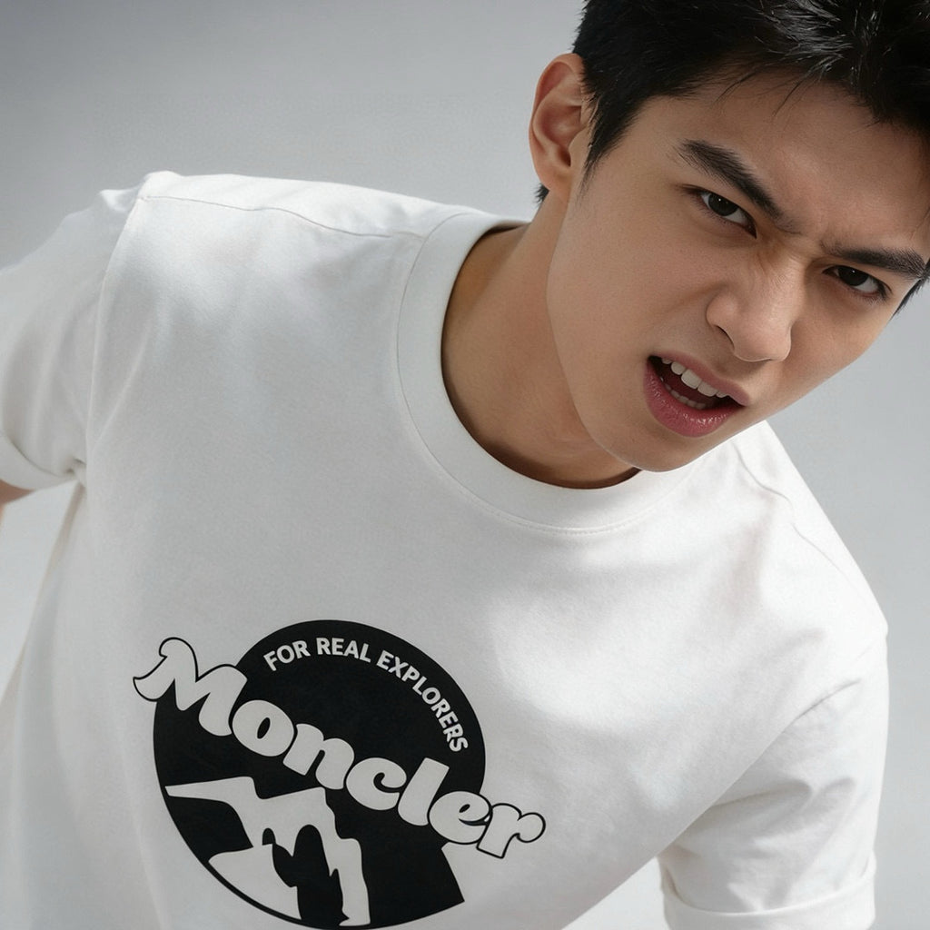 Moncler Graphic Logo T-Shirt - view 11