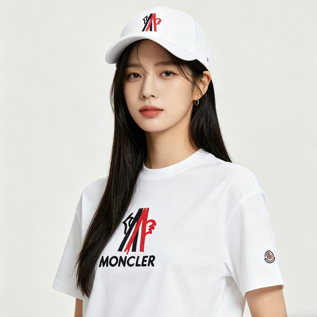 Moncler Embroidered Logo T-Shirt - view 11