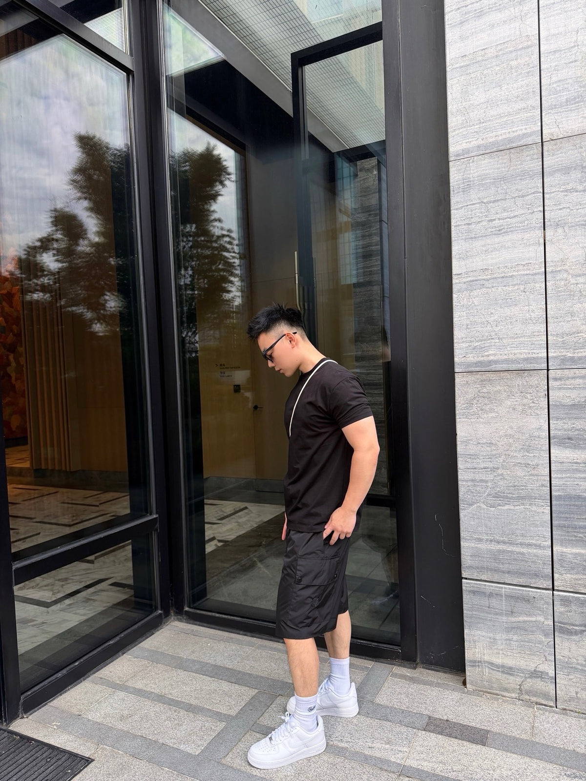 Moncler Logo Short - view 11