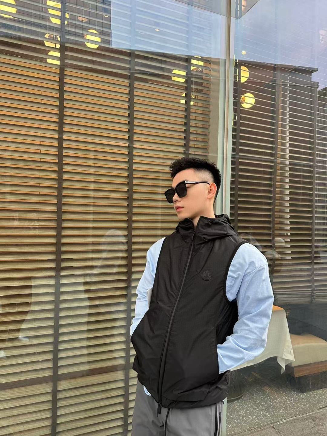 Moncler Hooded Graphic Logo Vest - view 11