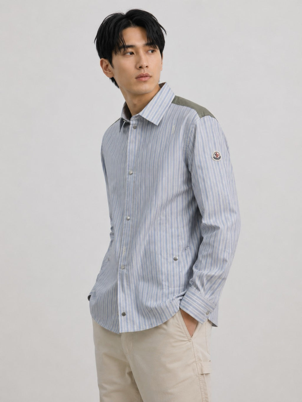 Moncler Zip-Up Graphic Logo Shirt - view 11