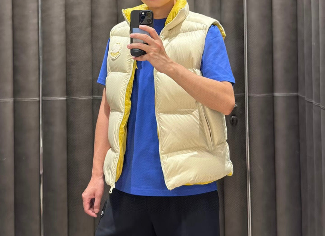 Moncler Men's Zip-Up Vest - view 11