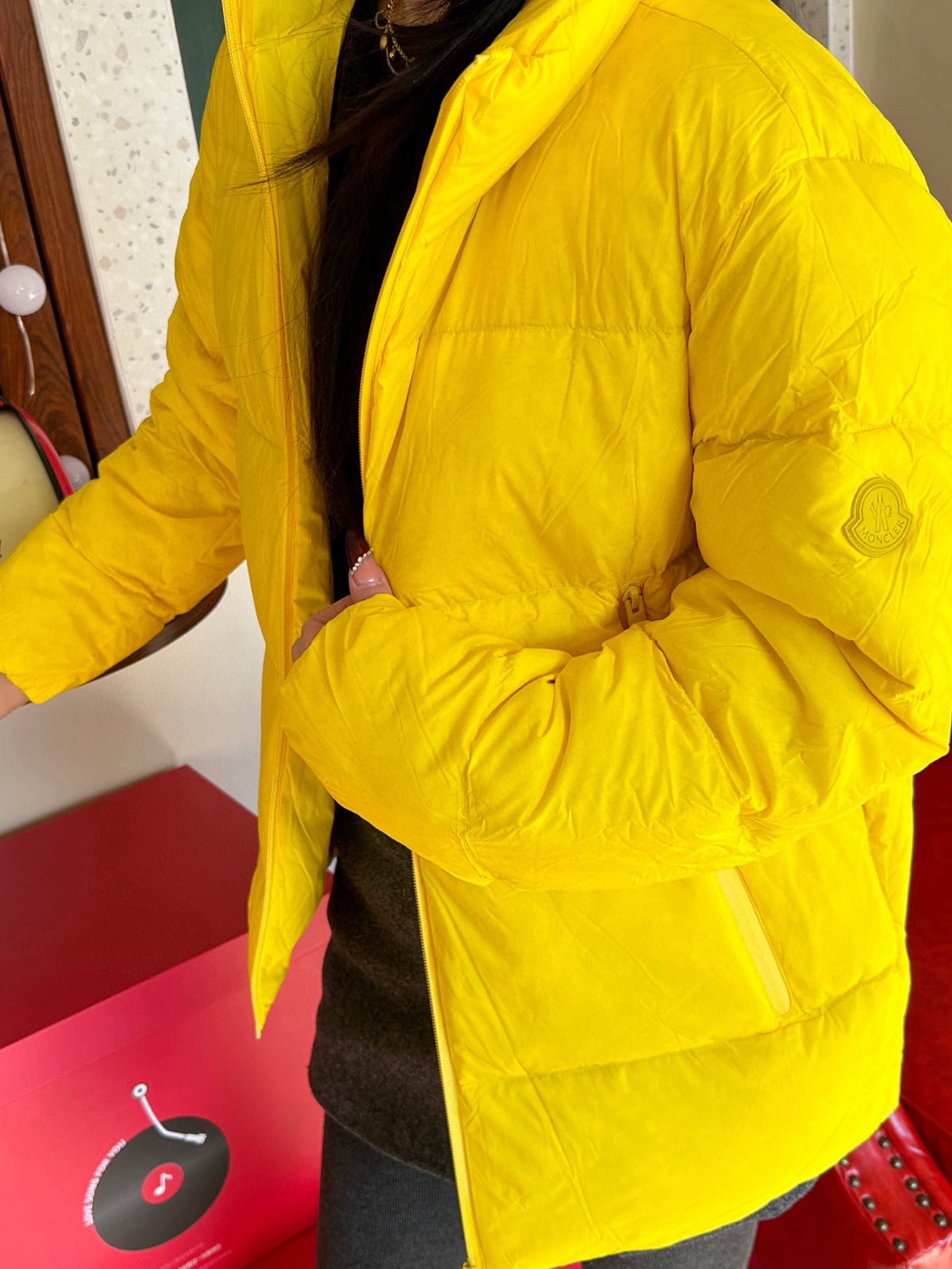Moncler Zip-Up Lightweight Down Jacket - view 11
