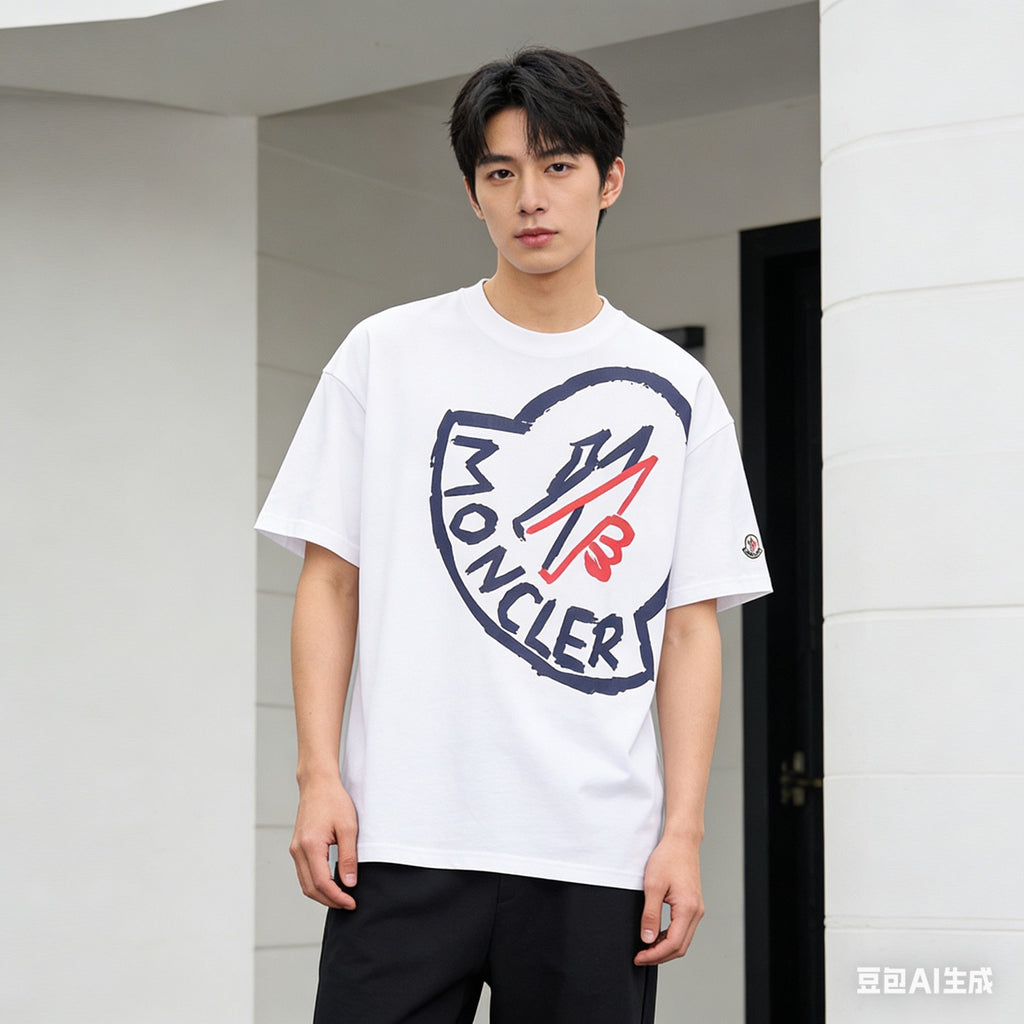 Moncler Logo Lightweight T-Shirt - view 11