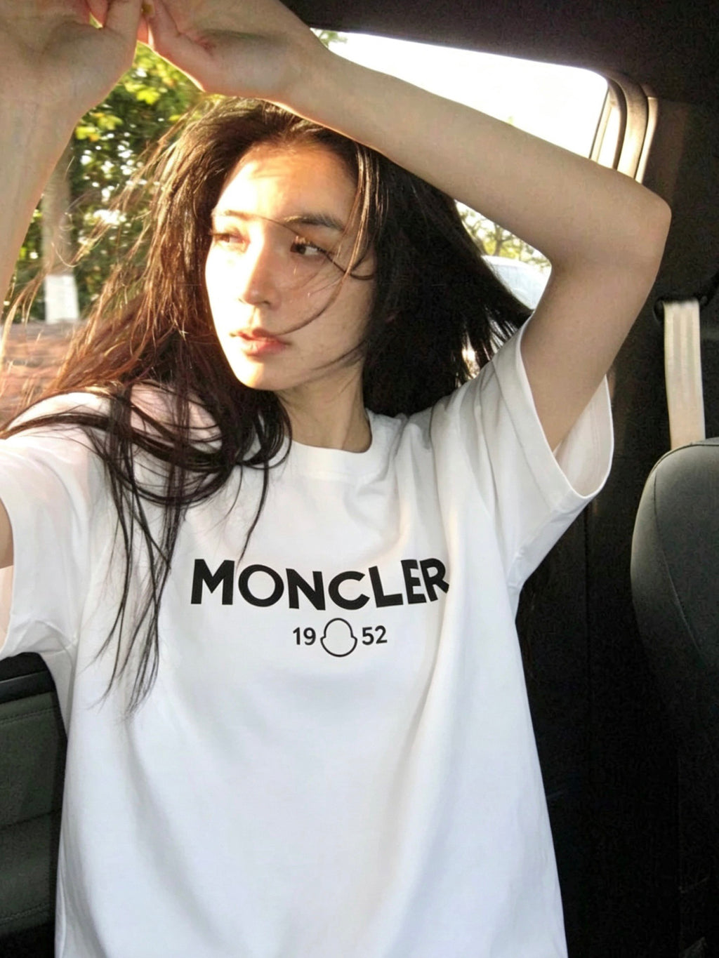 Moncler Graphic T-Shirt - view 11