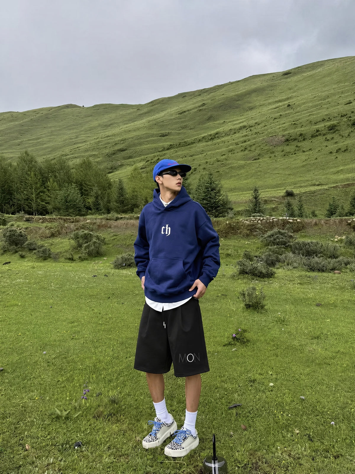Moncler Embroidered Logo Sweater - view 11
