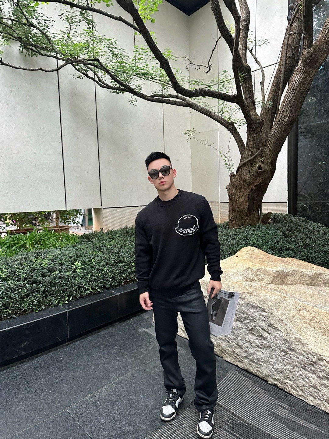 Moncler Embroidered Logo Sweater - view 11