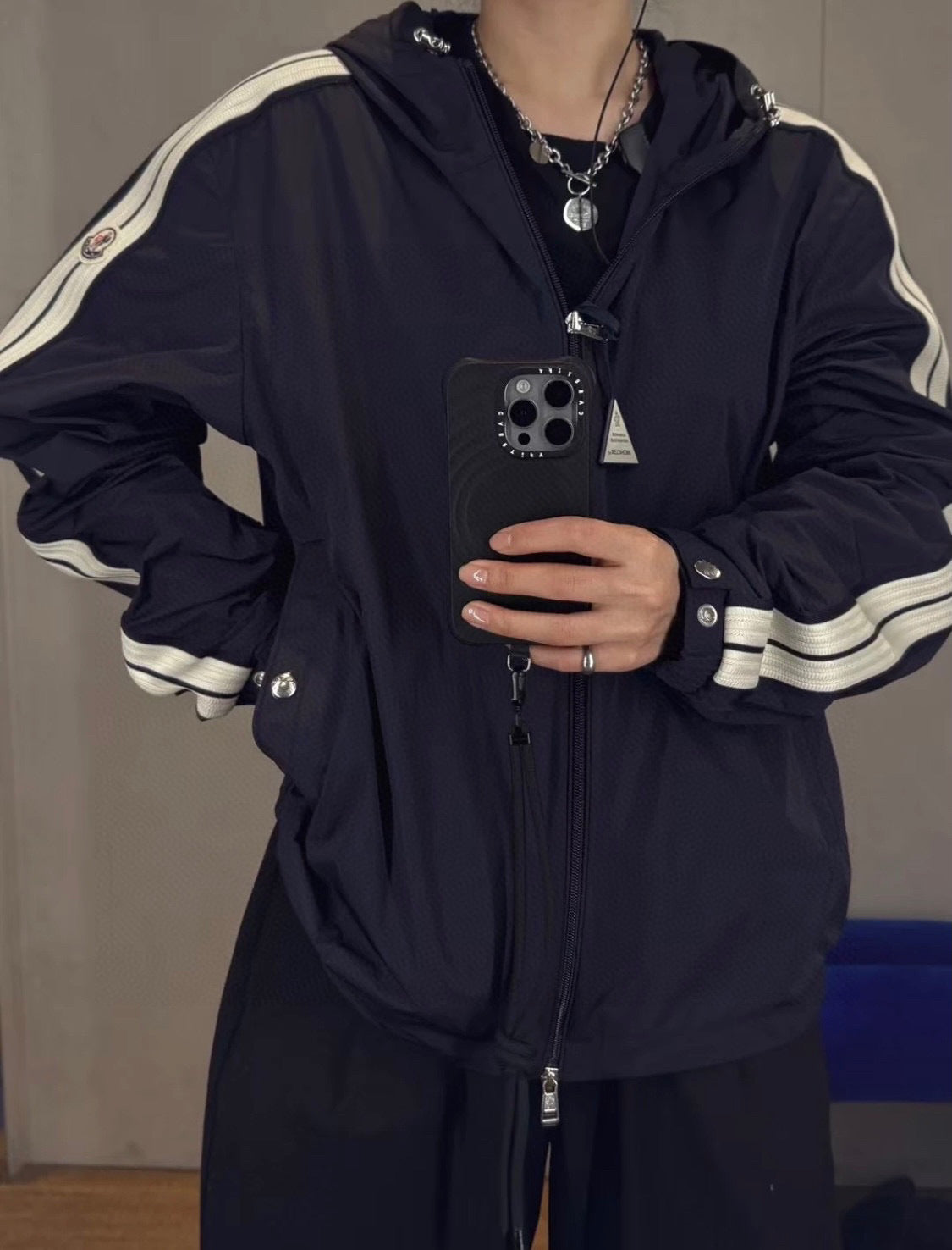 Moncler Logo Lightweight Jacket - view 11