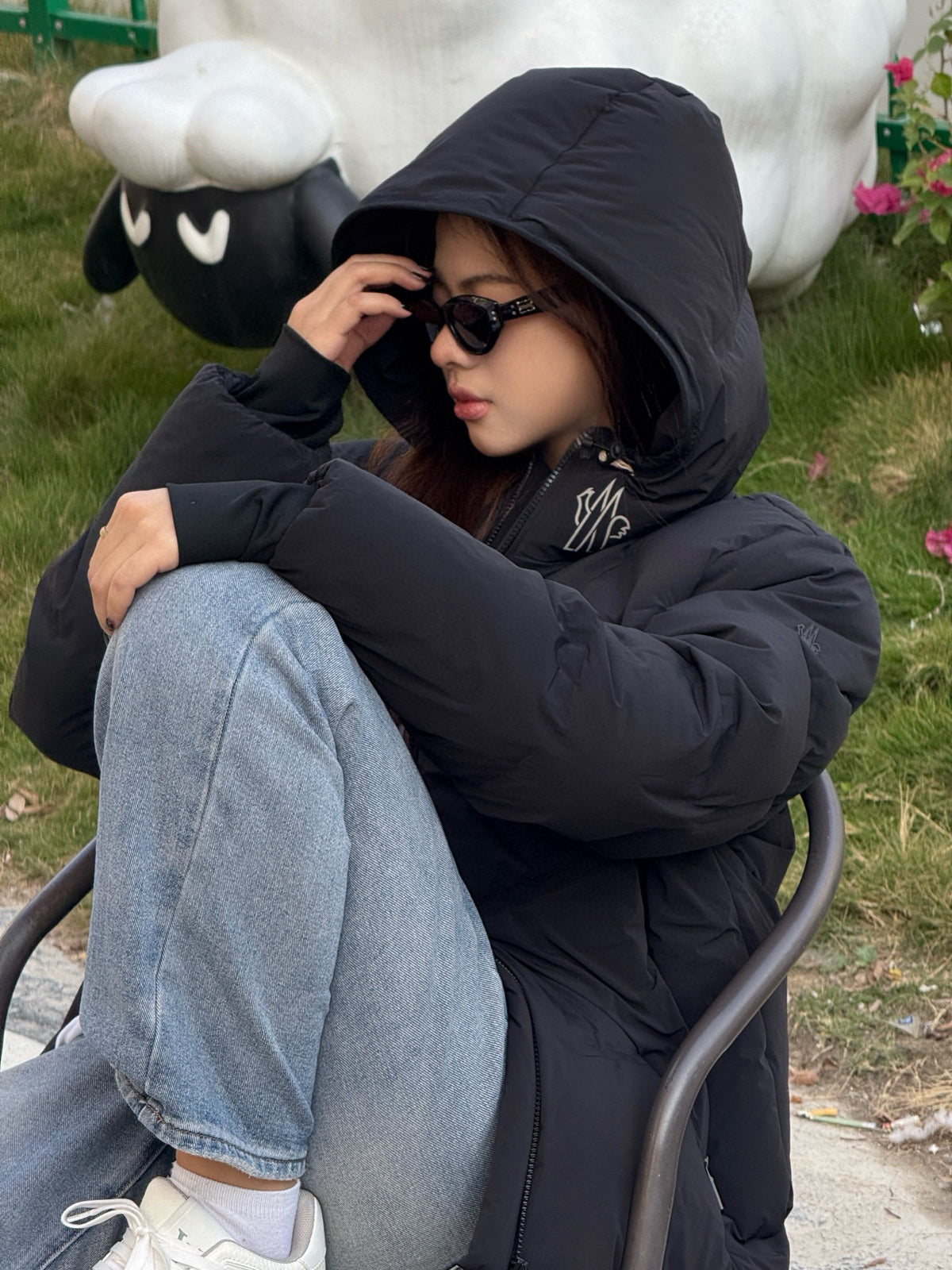 Moncler Hooded Logo Down Jacket - view 11