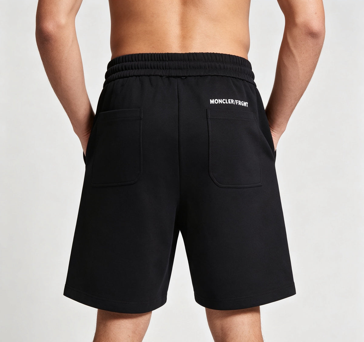 Moncler Embroidered Logo Short - view 11