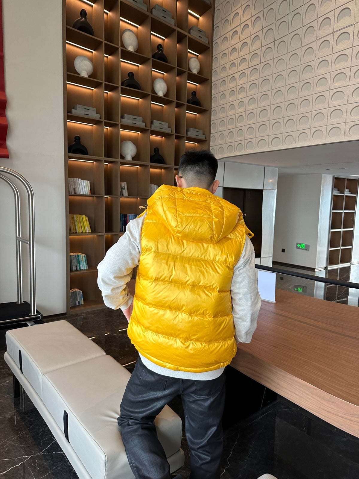Moncler maya Hooded Zip-Up Logo Vest - view 11