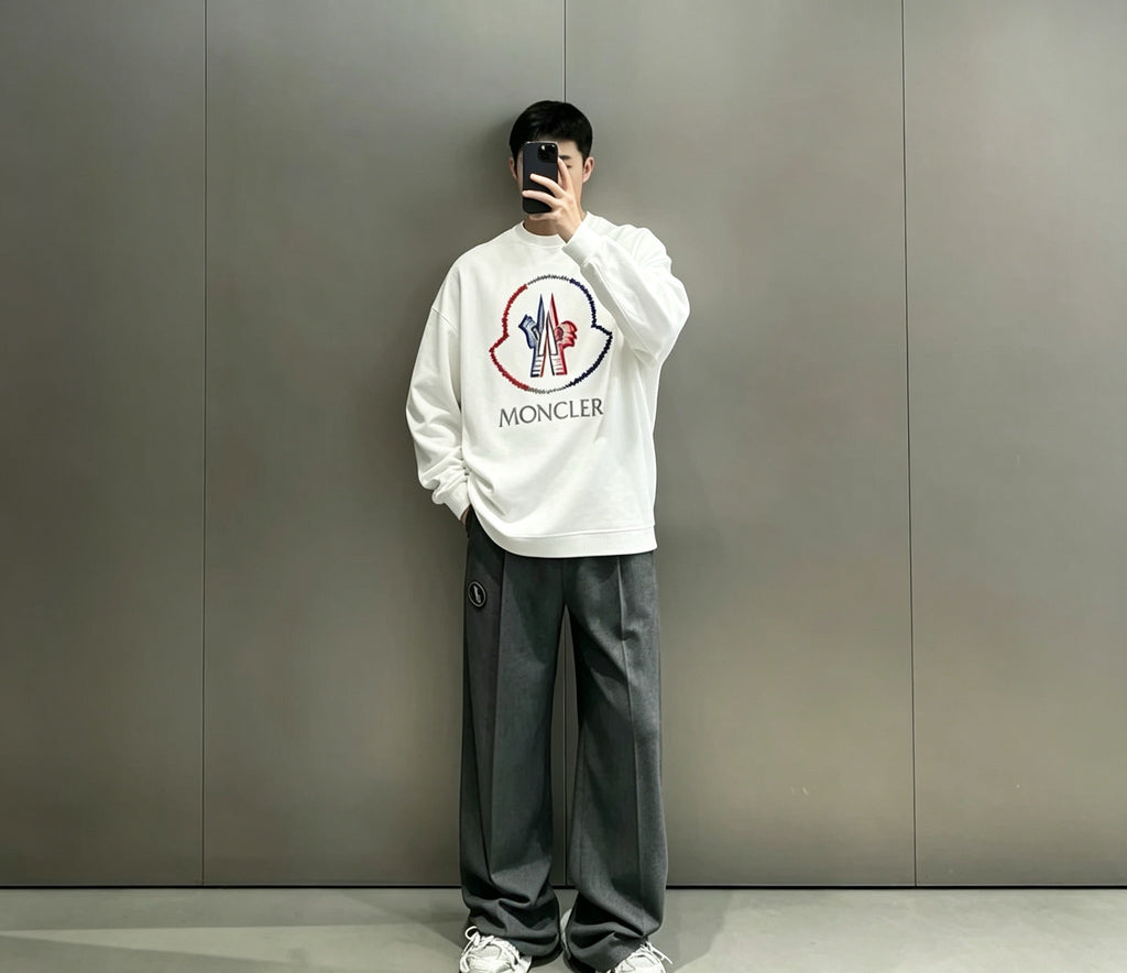 Moncler Logo Sweatshirt - view 11