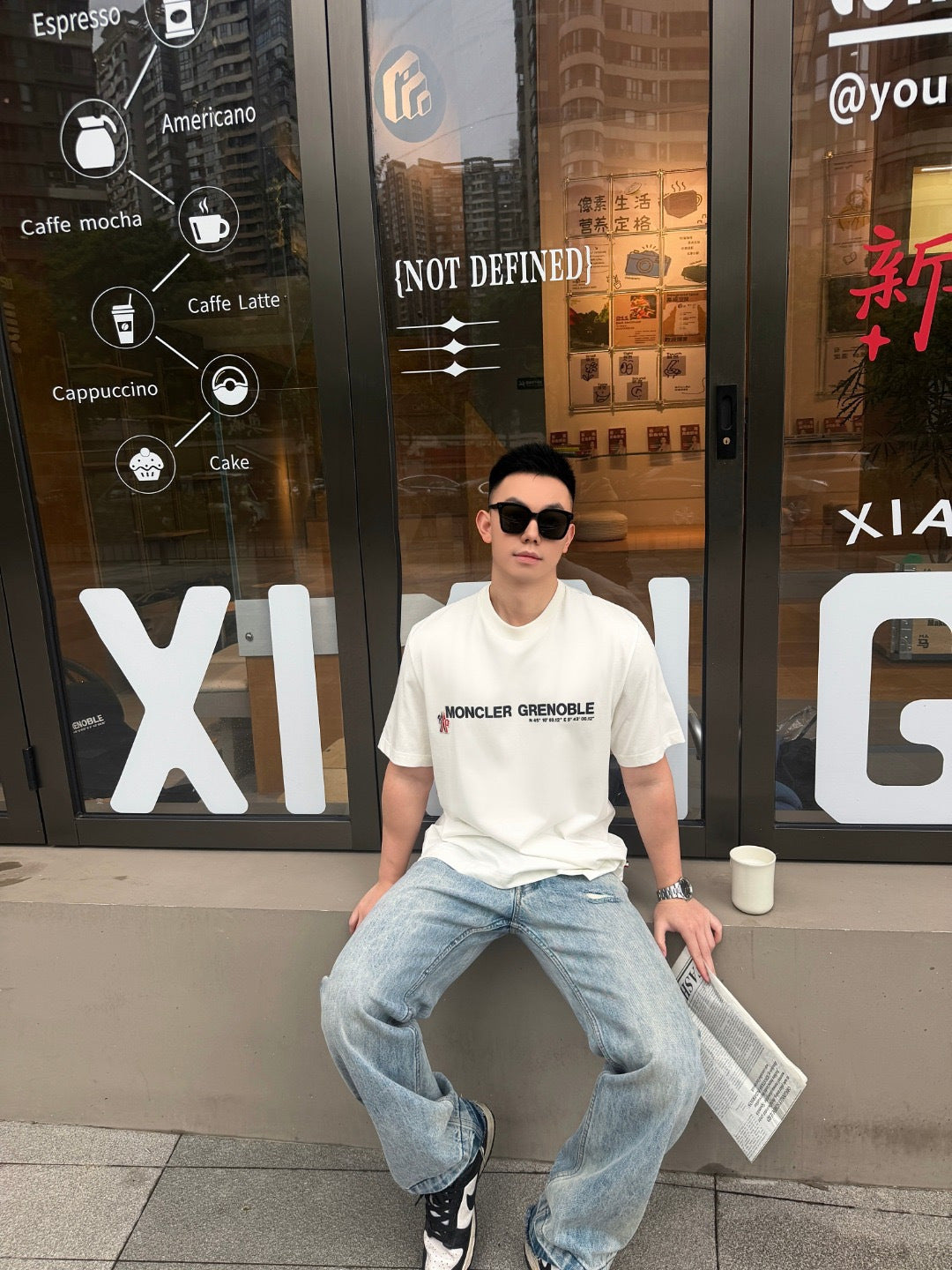 Moncler Graphic Logo T-Shirt - view 11