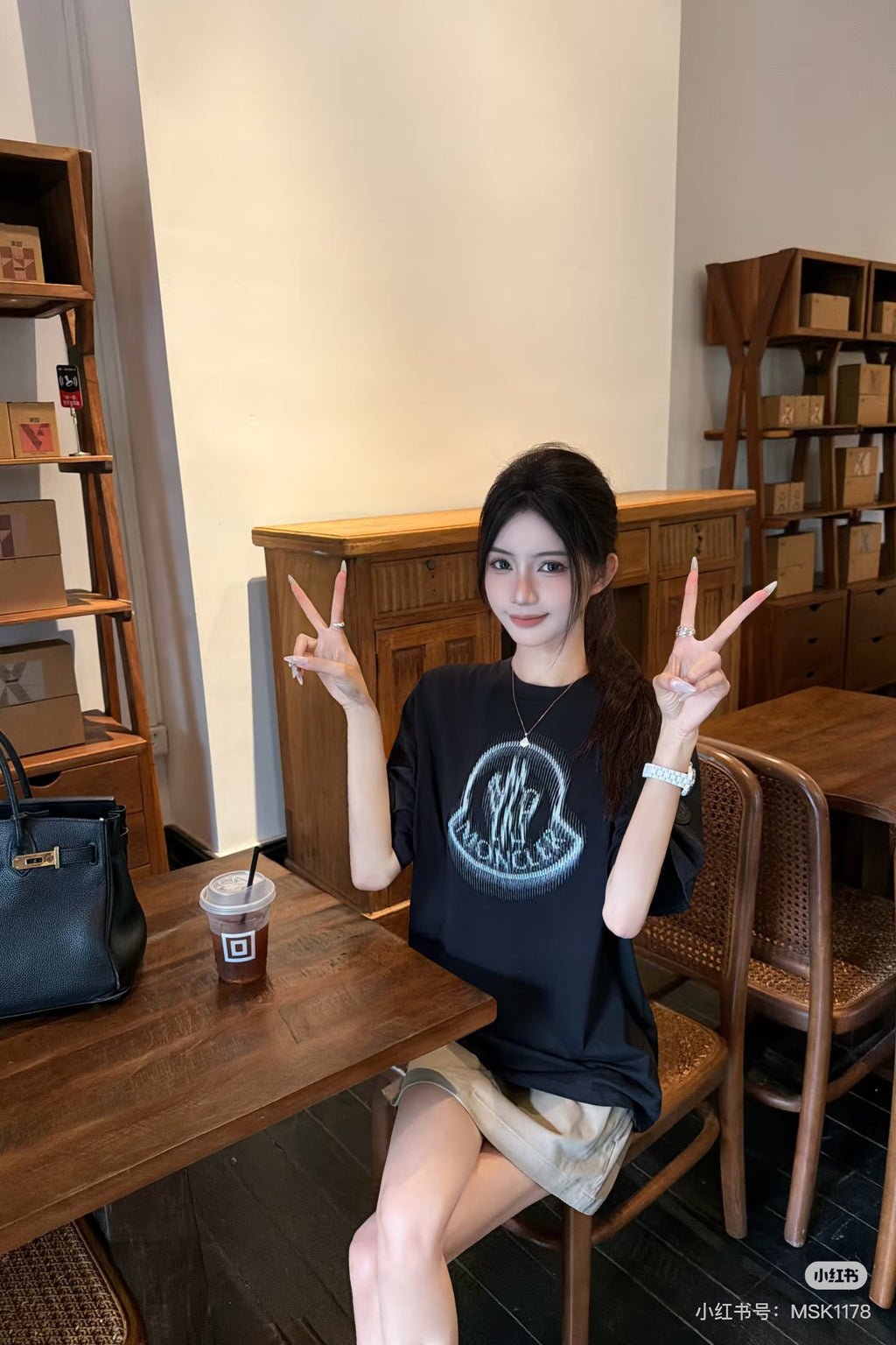 Moncler Graphic Logo T-Shirt - view 11