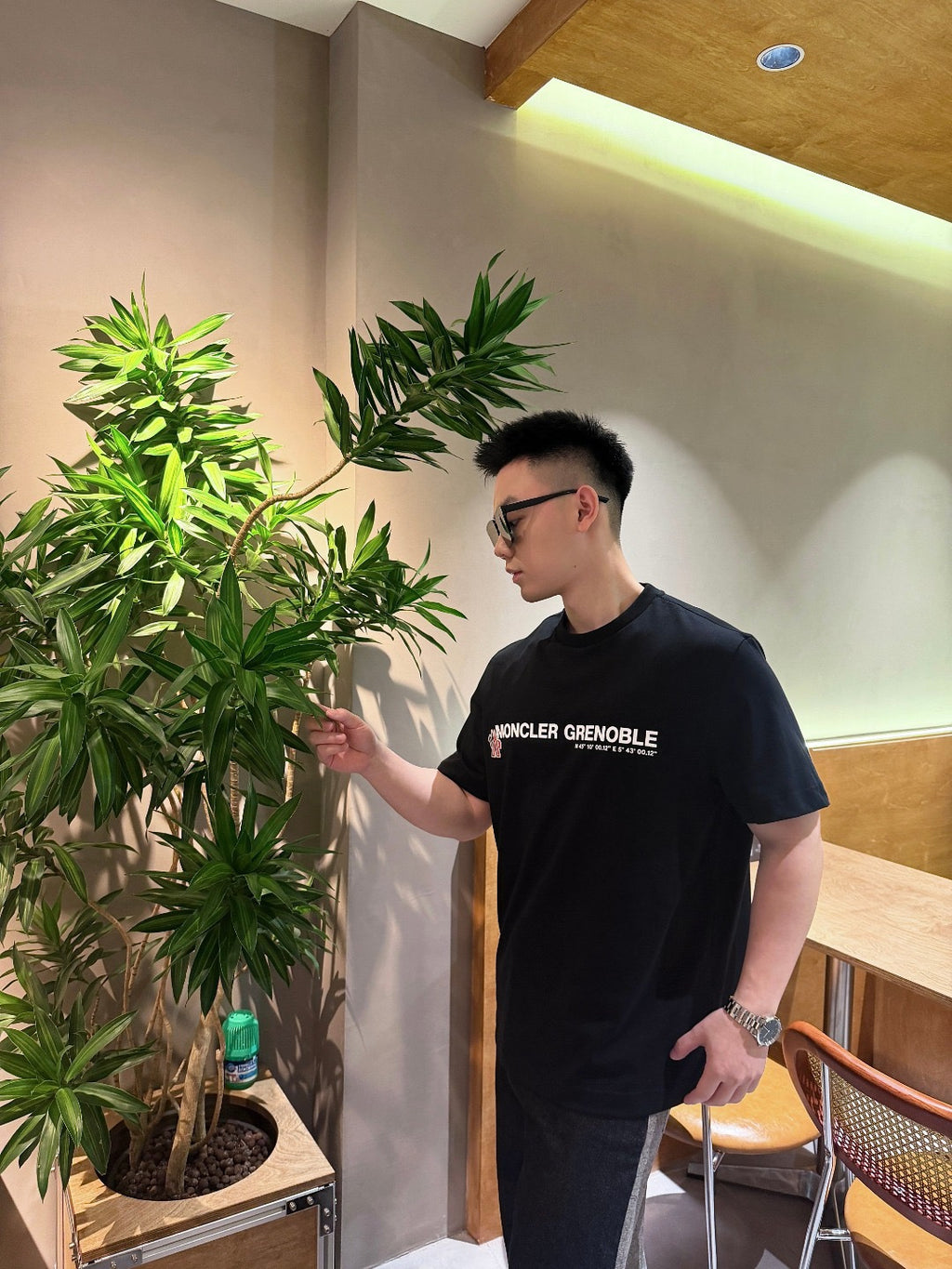 Moncler Graphic Logo T-Shirt - view 12