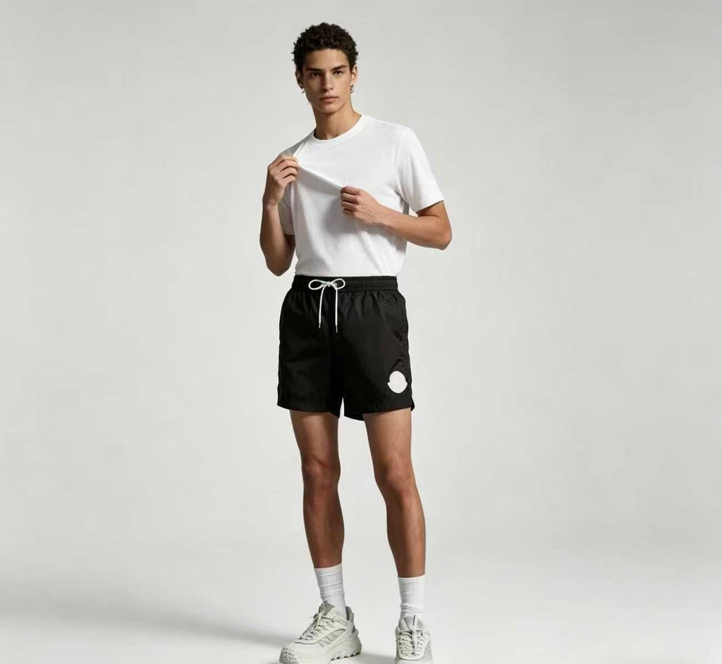Moncler Logo Lightweight Short - White - view 12