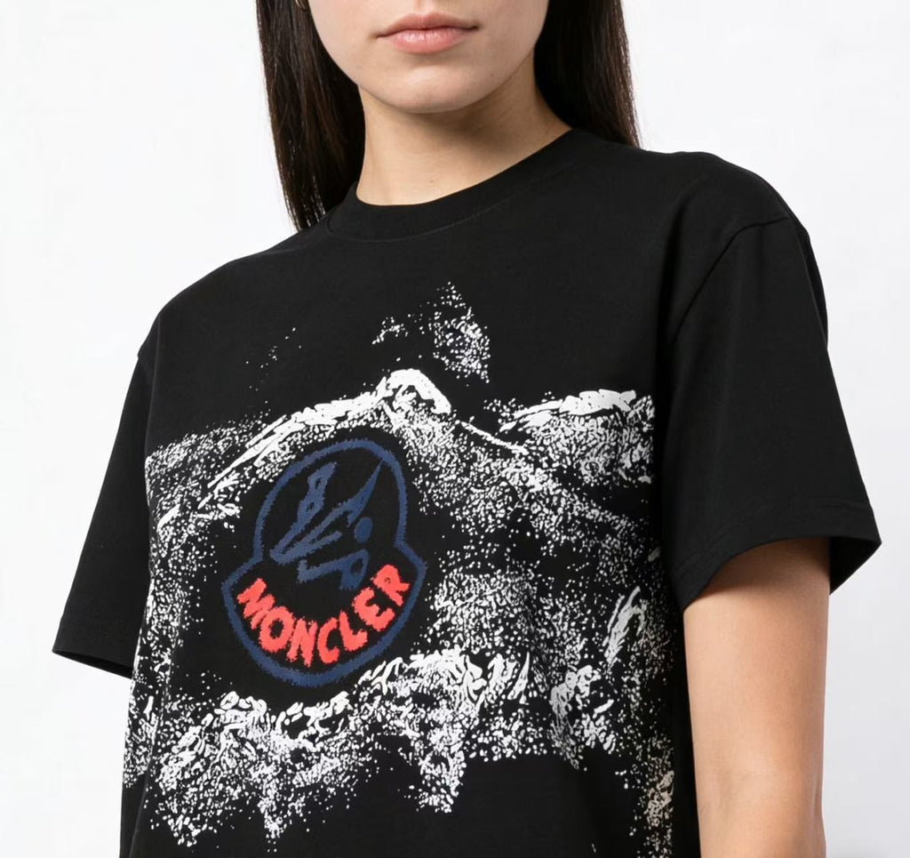 Moncler Graphic T-Shirt - view 12