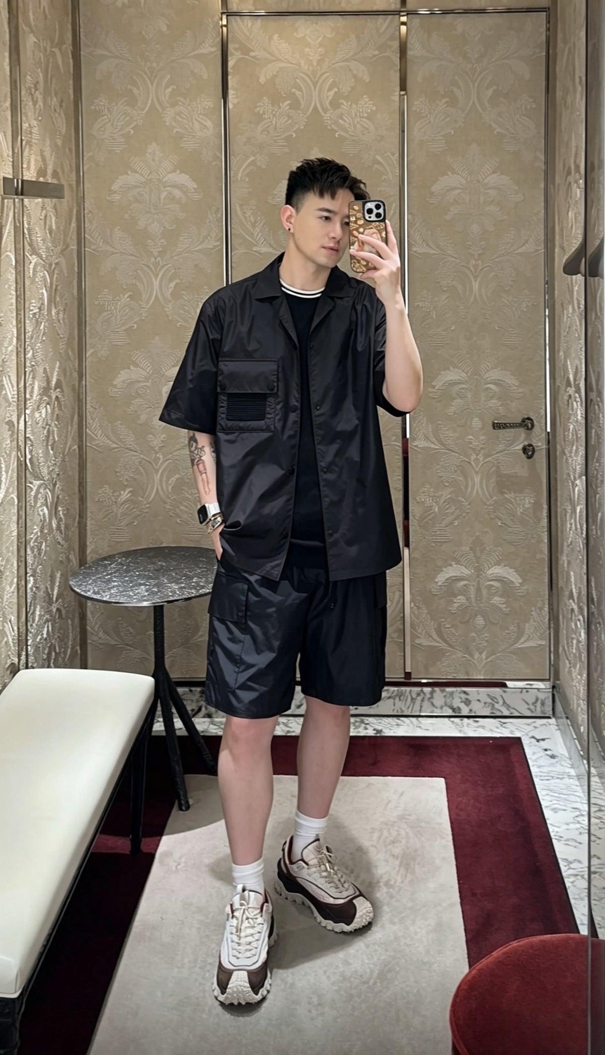 Moncler Logo Short - view 12