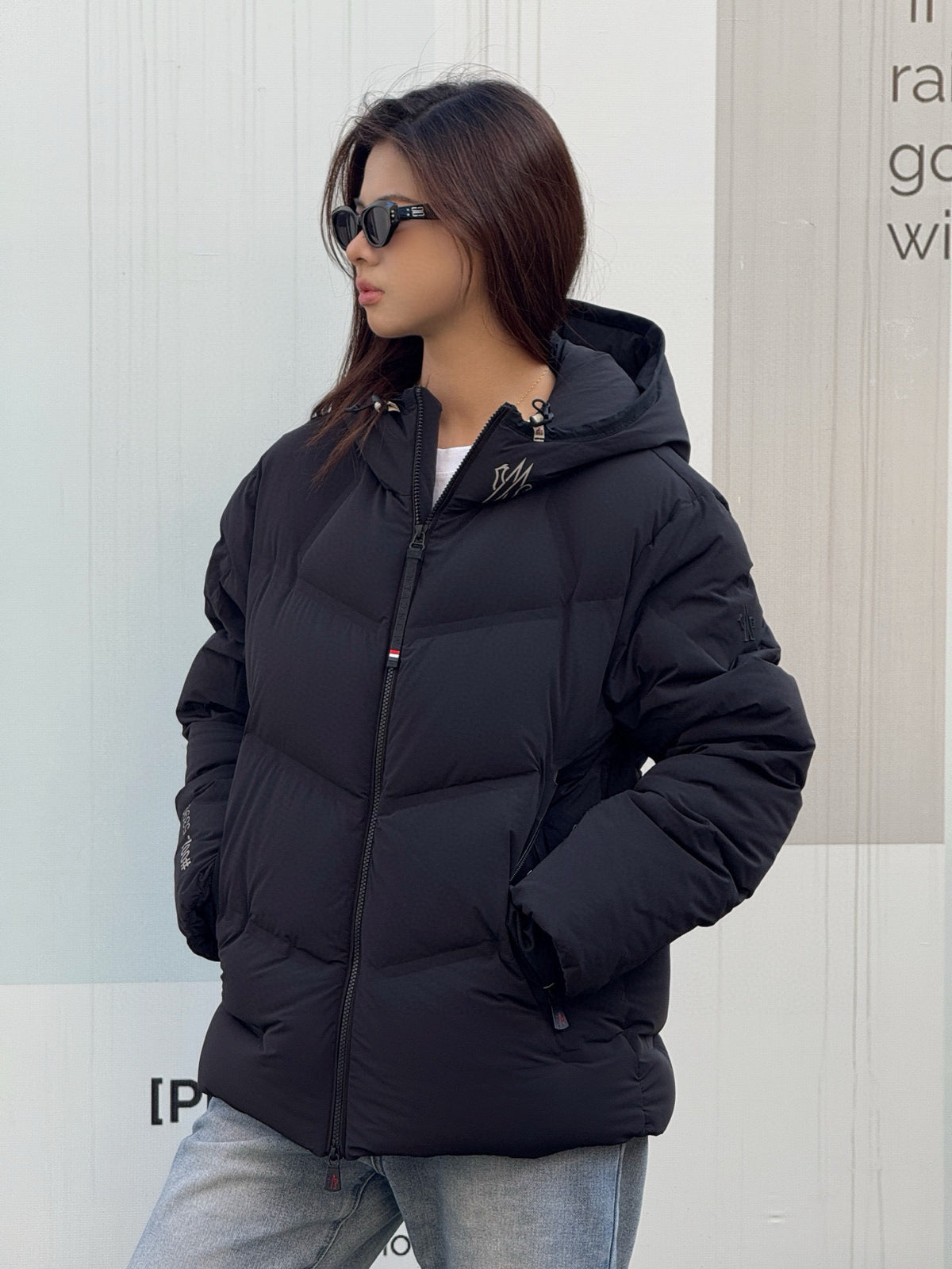 Moncler Hooded Logo Down Jacket - view 12