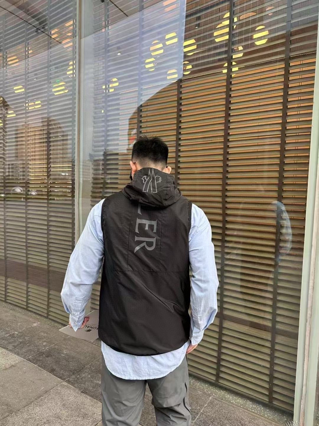 Moncler Hooded Graphic Logo Vest - view 12