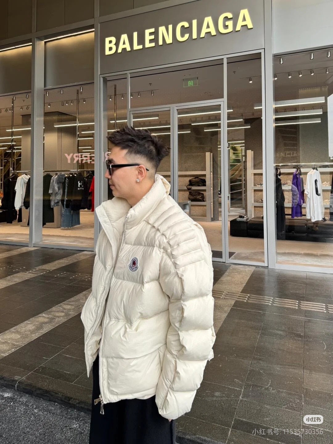 Moncler Women's Zip-Up Down Jacket - view 12