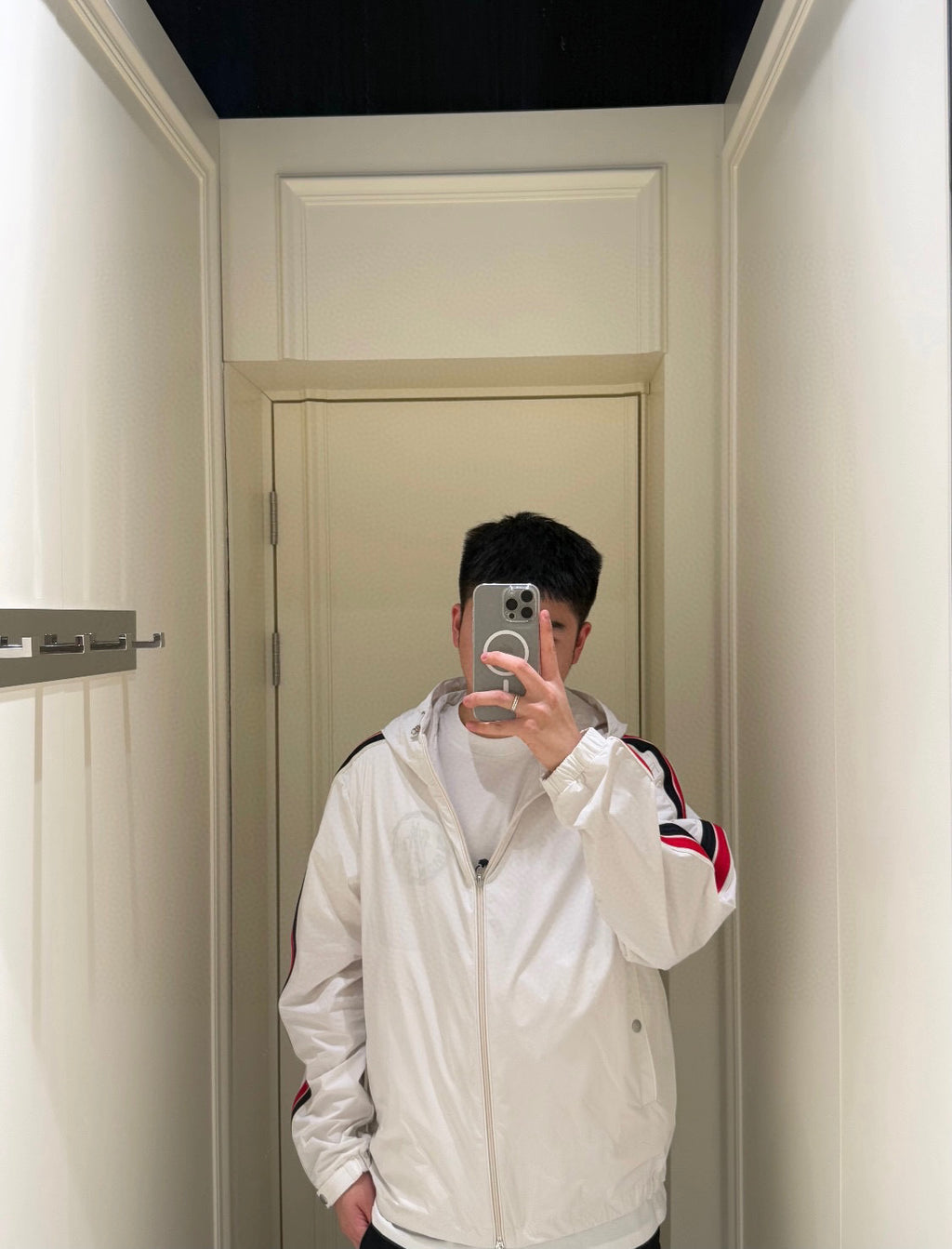 Moncler Logo Lightweight Jacket - view 12