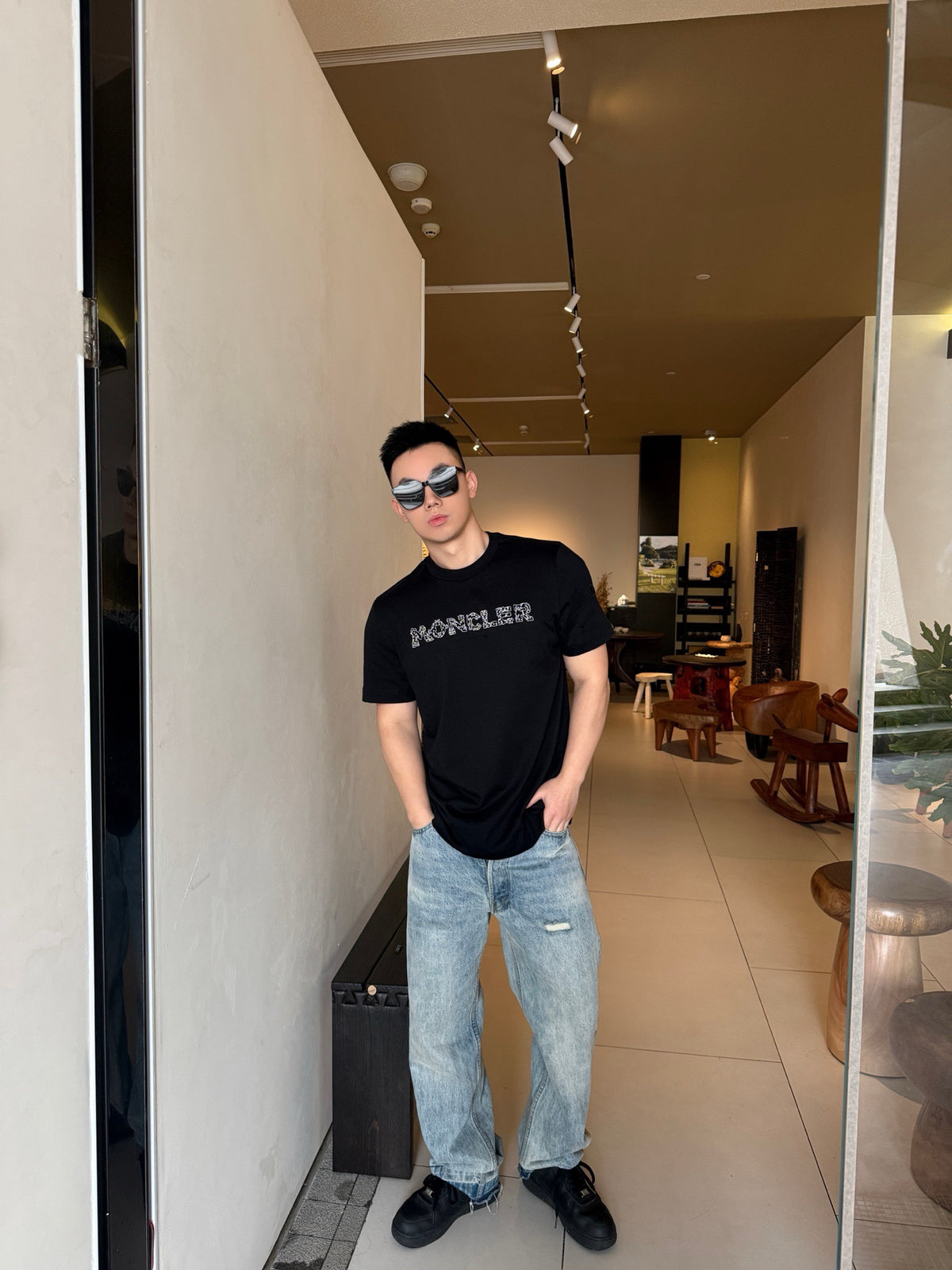 Moncler Embroidered T-Shirt - view 12