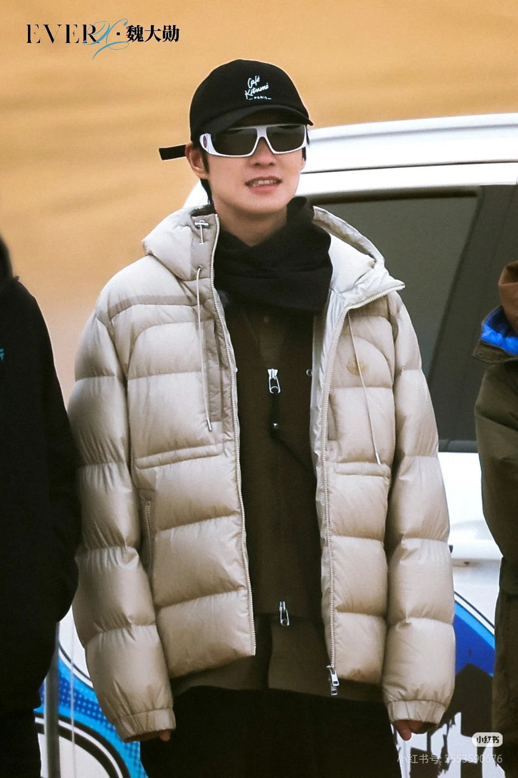 Moncler Zip-Up Down Jacket - view 13