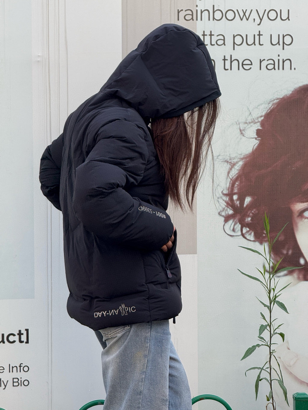 Moncler Hooded Logo Down Jacket - view 13