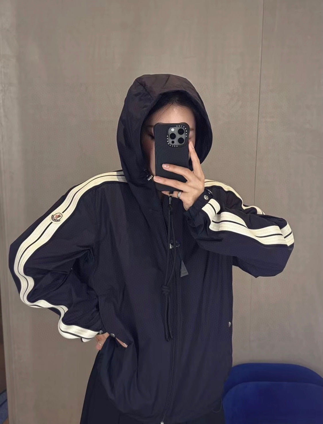 Moncler Logo Lightweight Jacket - view 13