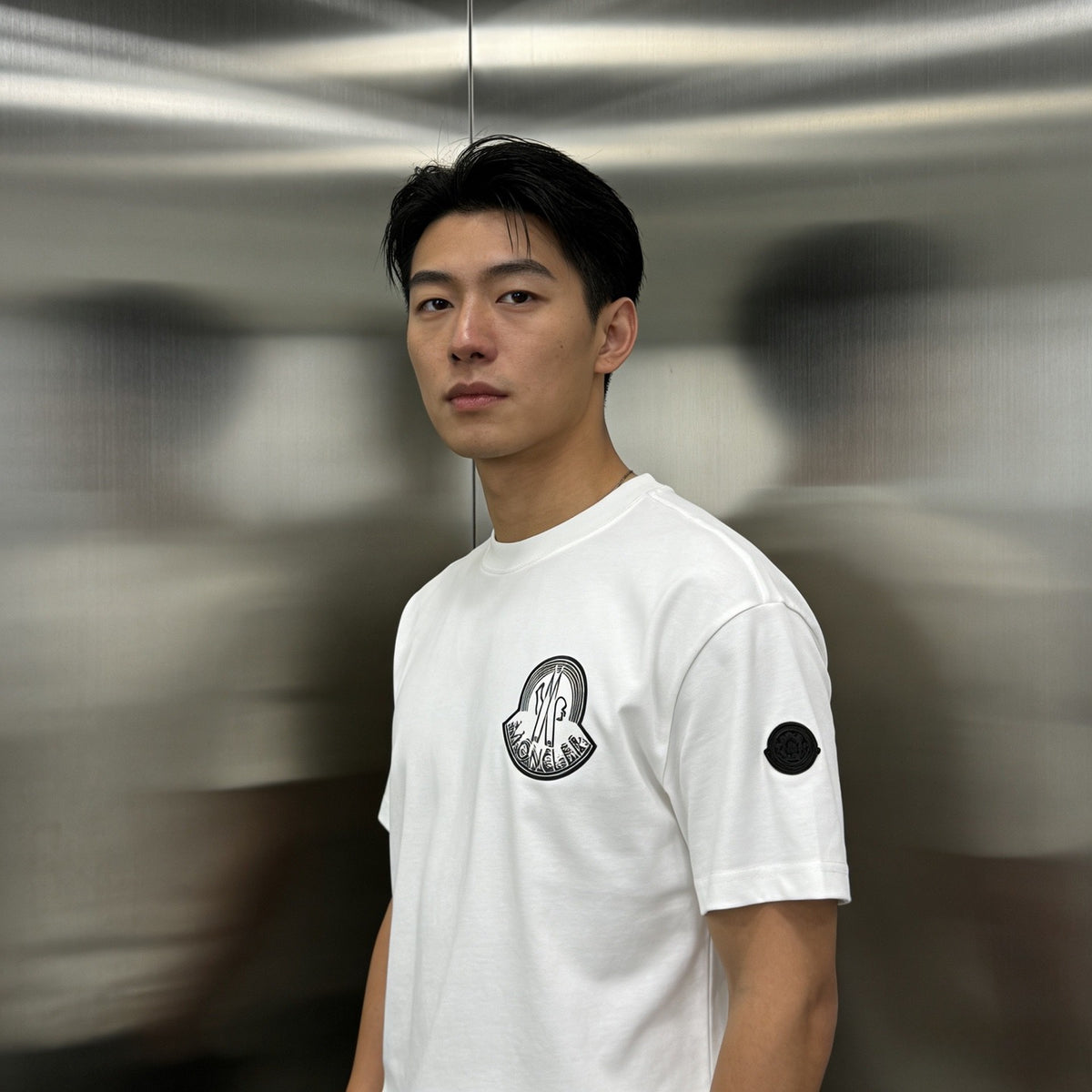 Moncler Embroidered Logo T-Shirt - view 13