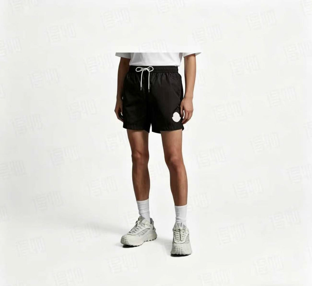 Moncler Logo Lightweight Short - White - view 13