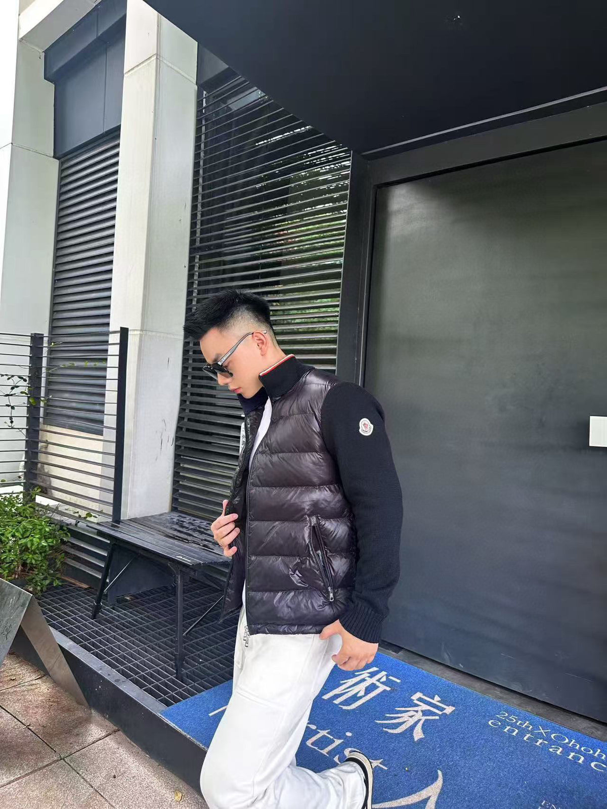 Moncler Zip-Up Down Jacket - view 13