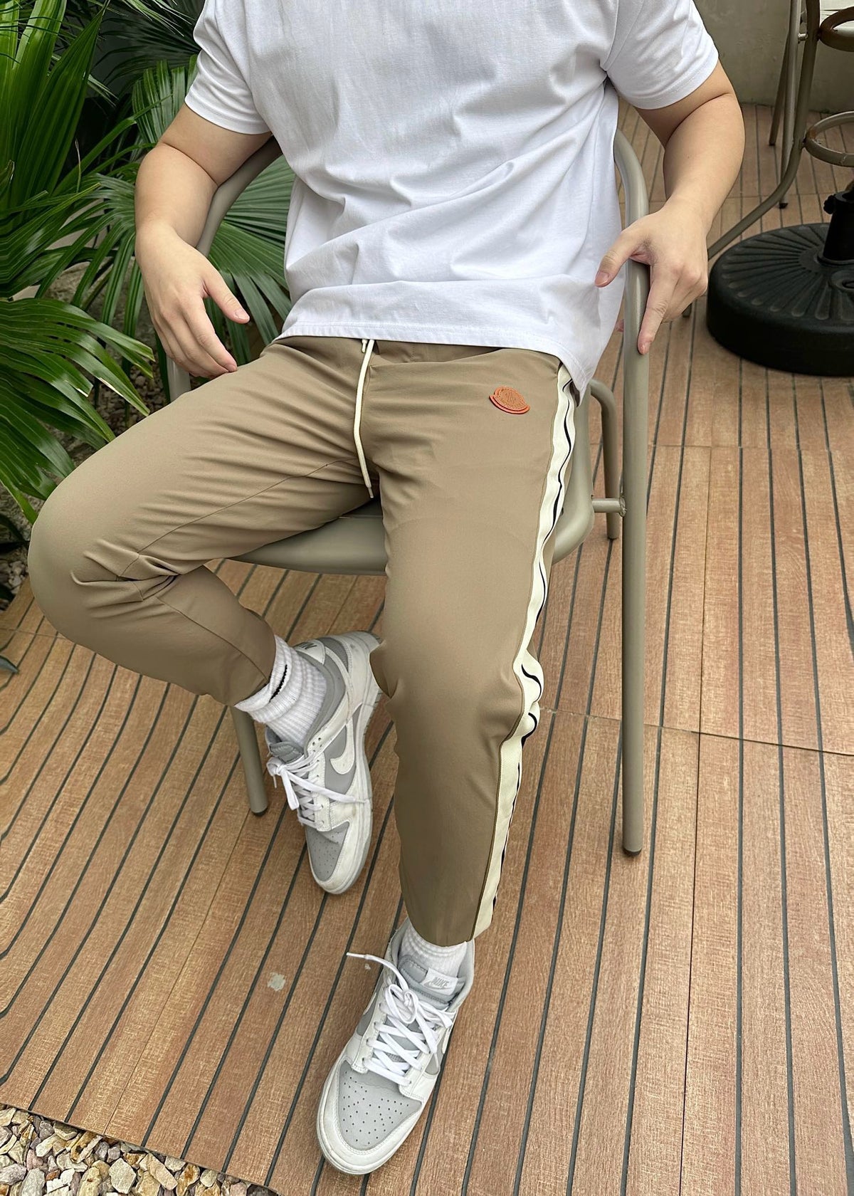 Moncler Embroidered Logo Pant - view 13