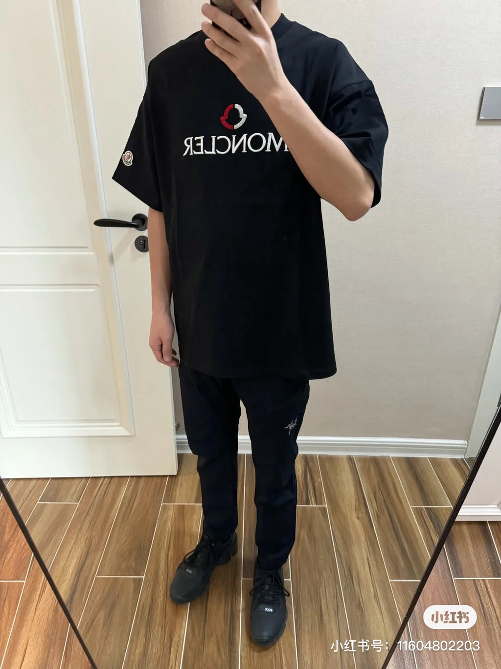 Moncler Embroidered Logo T-Shirt - view 13