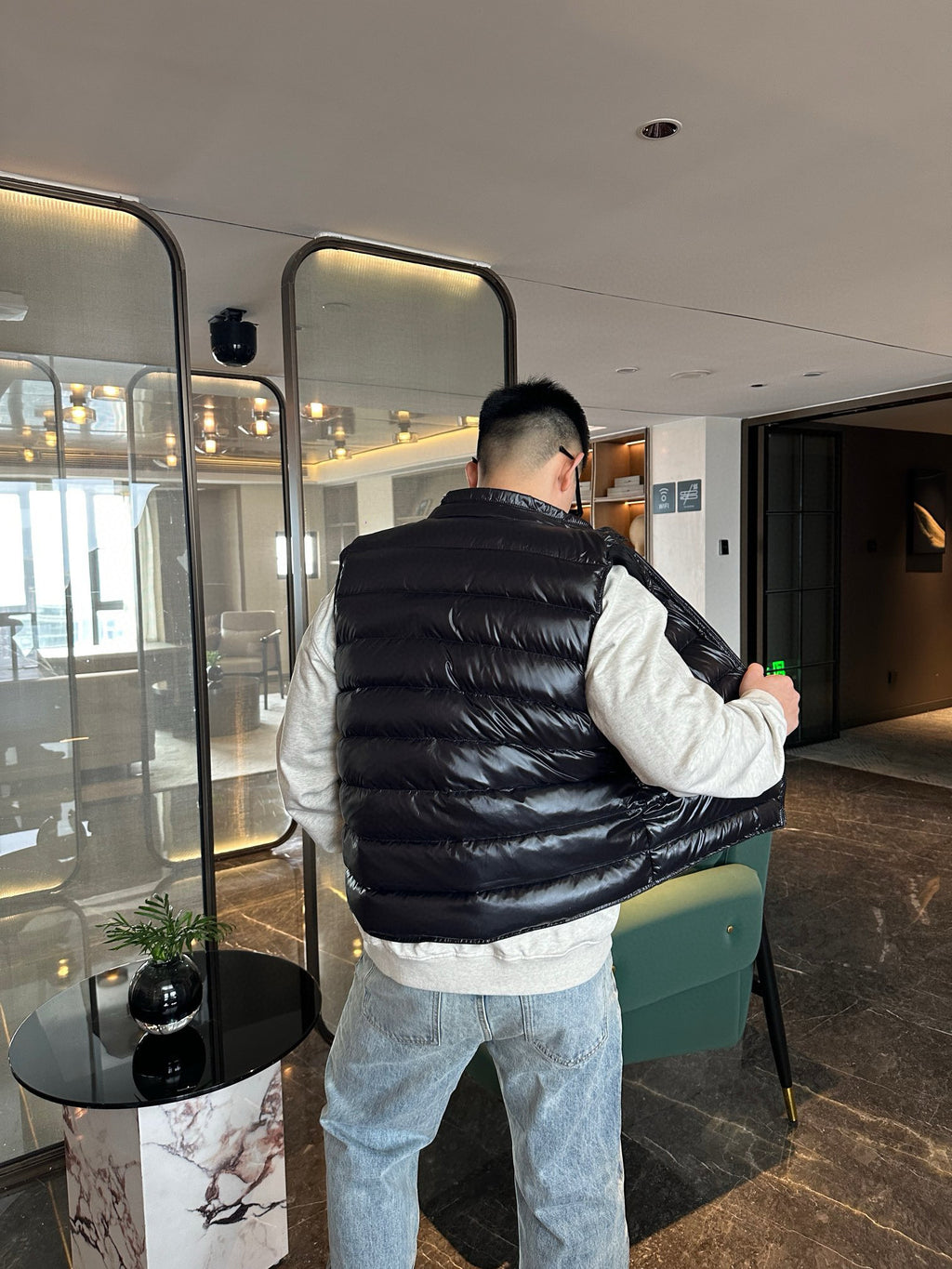 Moncler maya Zip-Up Lightweight Vest - view 13