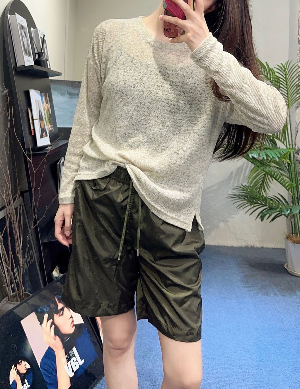 Moncler Logo Lightweight Short - view 13