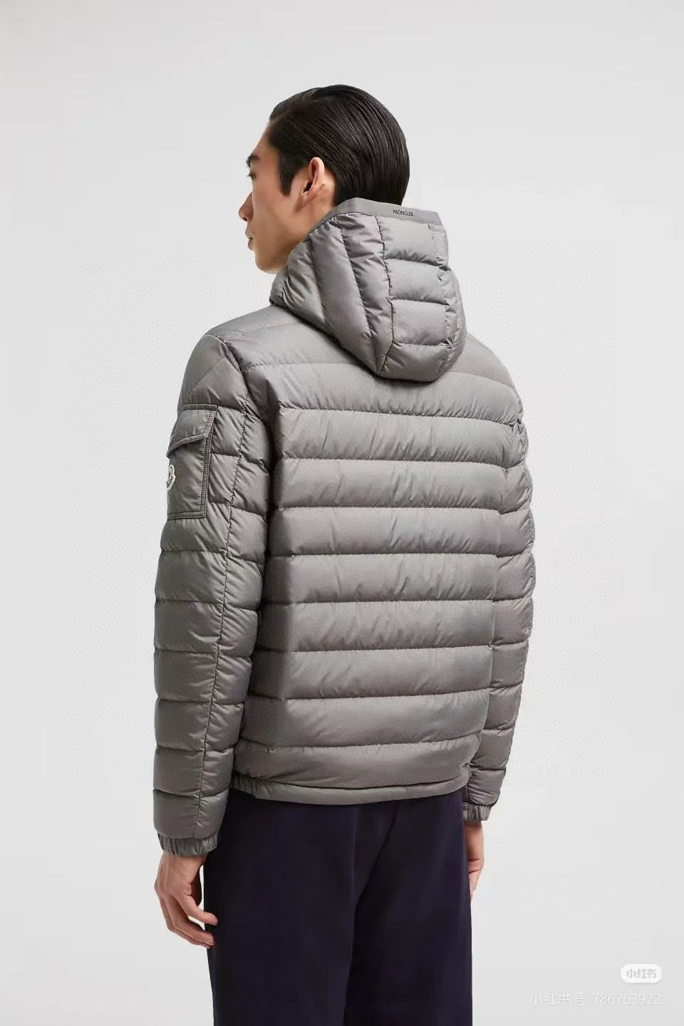 Moncler Hooded Zip-Up Logo Down Jacket - view 14
