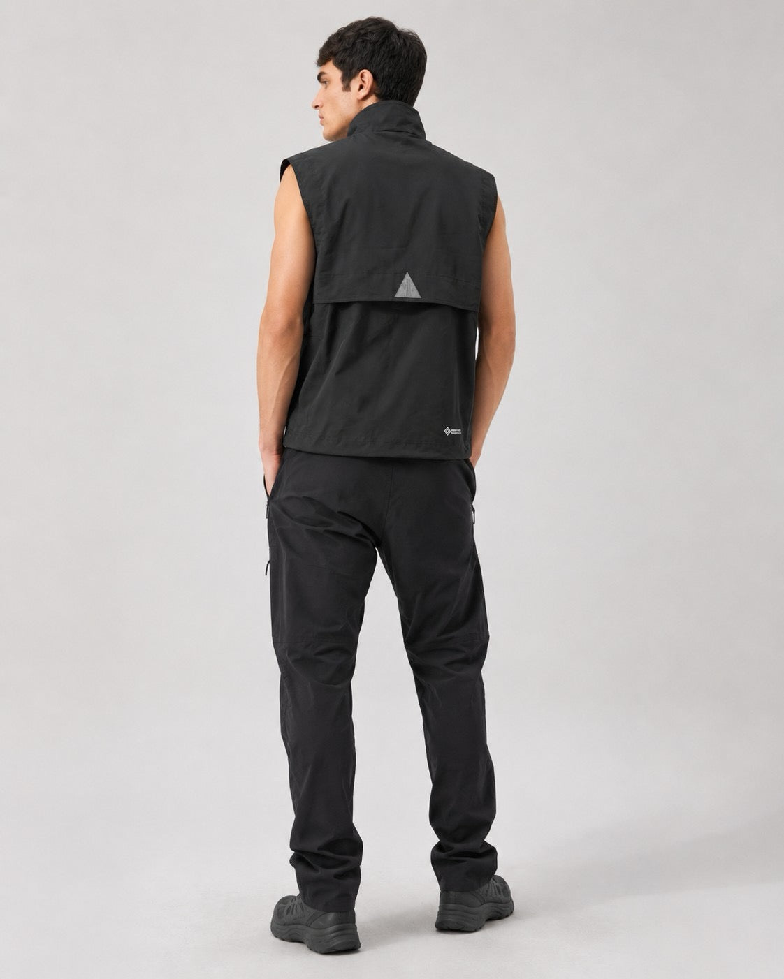 Moncler Zip-Up Graphic Logo Vest - view 14