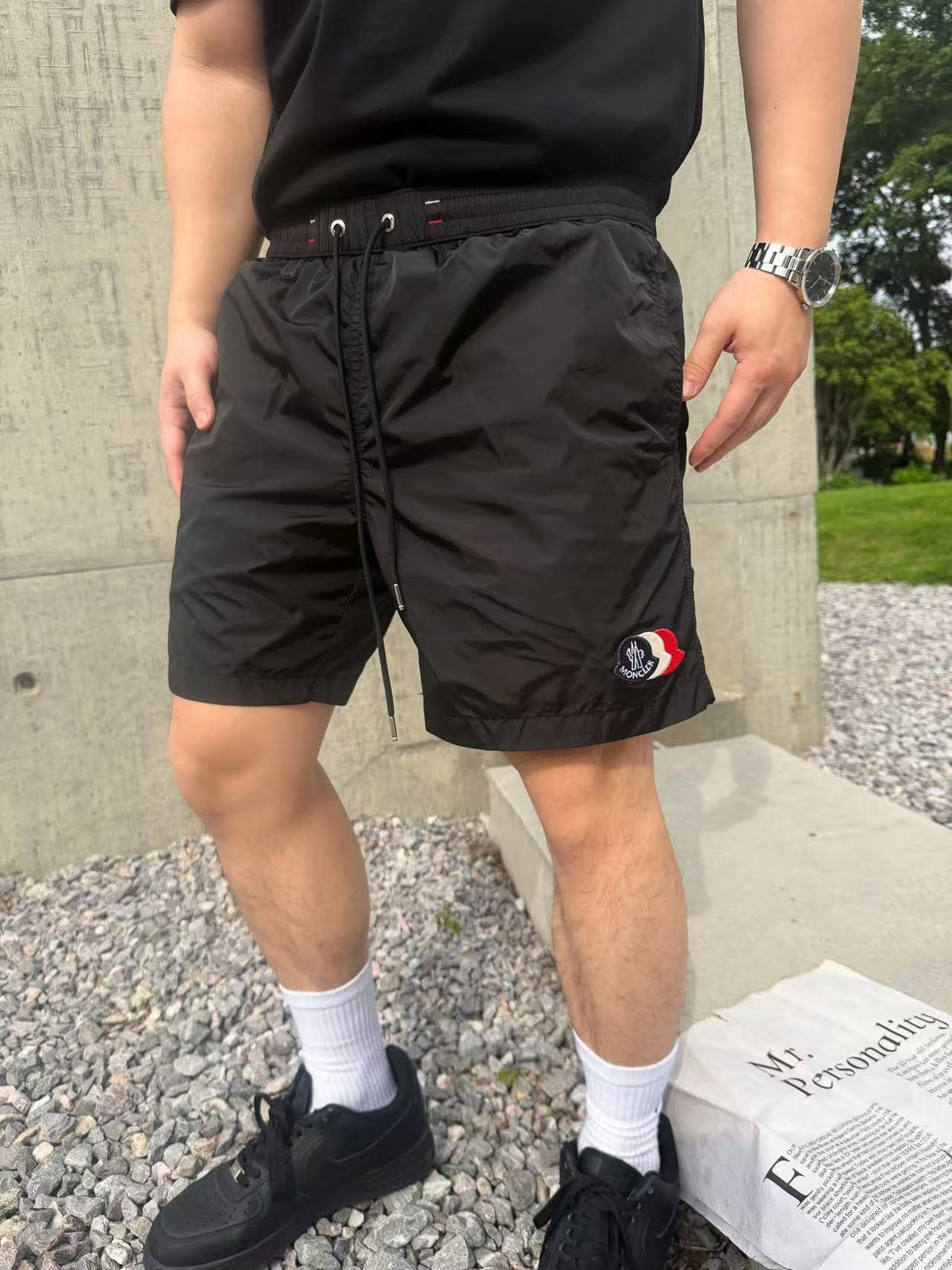 Moncler Embroidered Logo Short - view 14