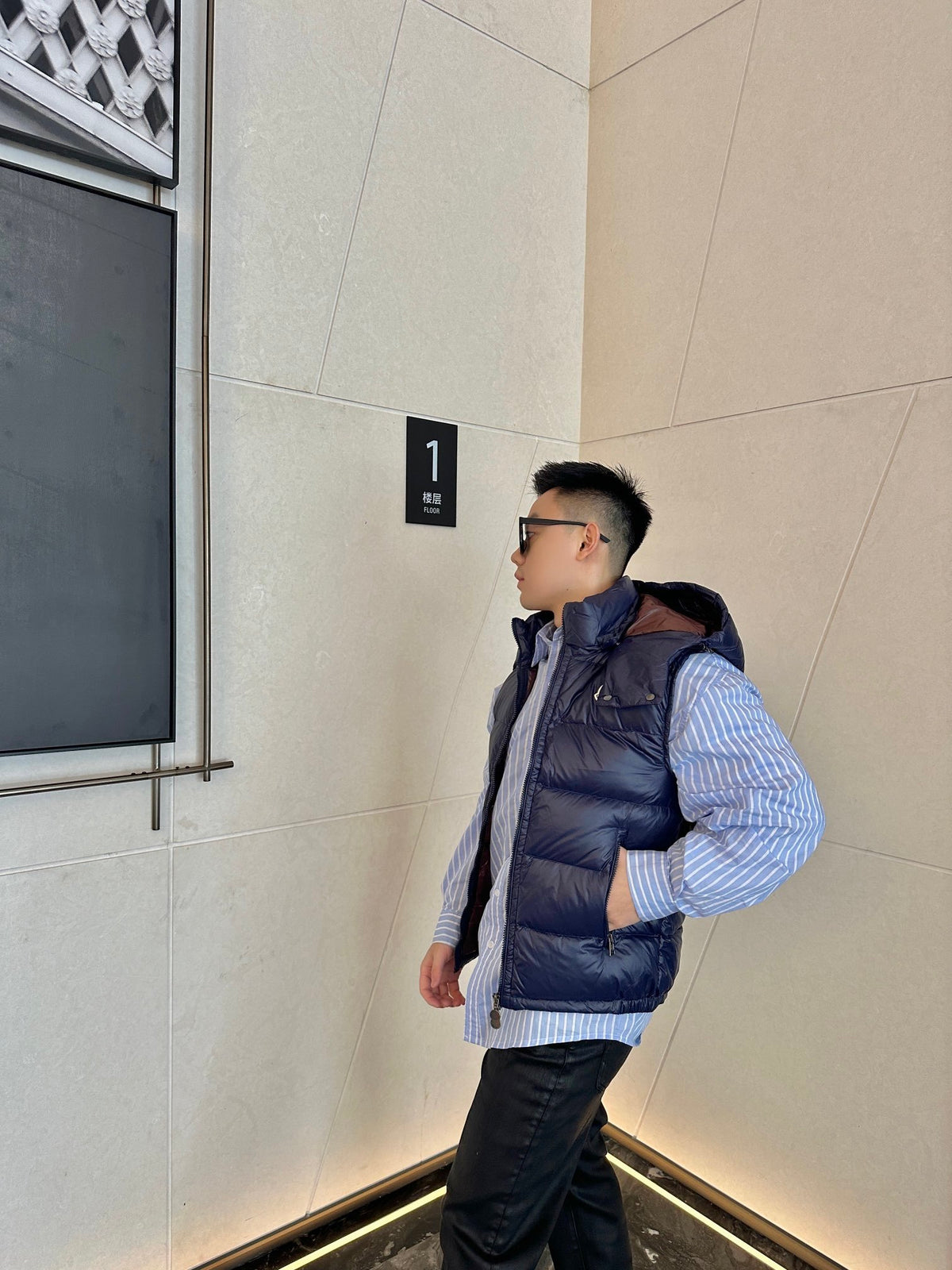 Moncler maya Hooded Zip-Up Logo Vest - view 14