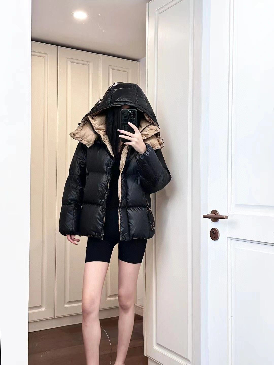 Moncler Zip-Up Logo Lightweight Down Jacket - view 14
